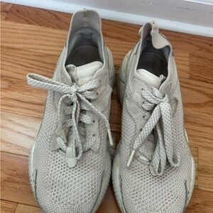 Puma Women's Athletic Shoes in Cream